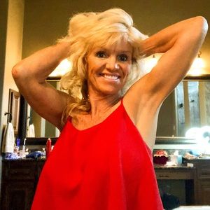 Meet your Posher, Vicki